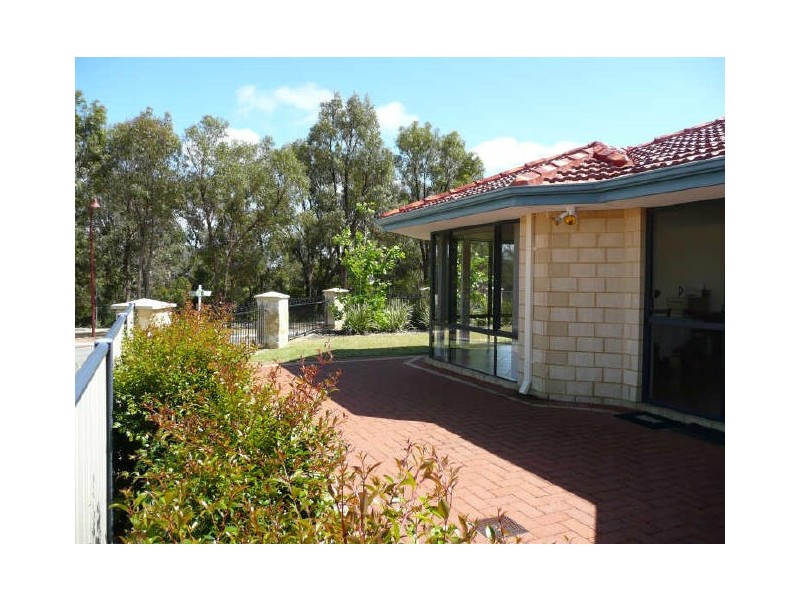 22 Portrush Parade, Meadow Springs WA 6210