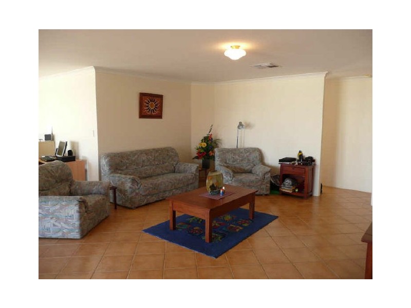 22 Portrush Parade, Meadow Springs WA 6210