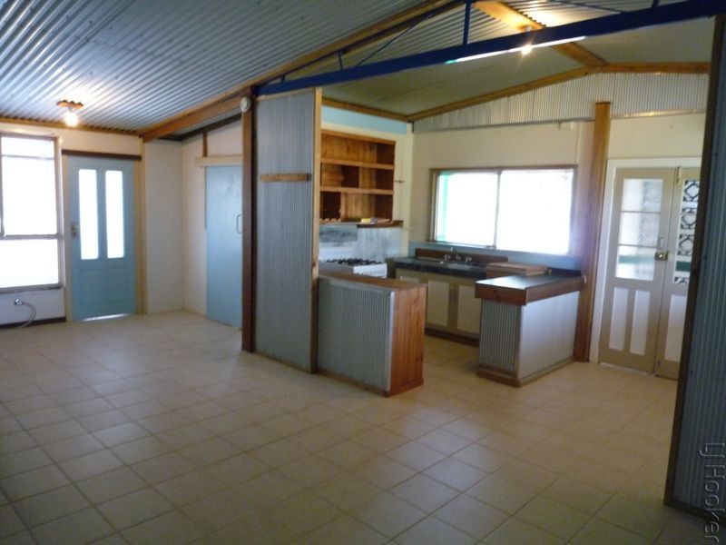 31 Dorothy Avenue, Falcon WA 6210