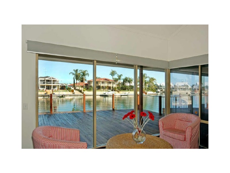 12 Ashburton Court, Dudley Park WA 6210