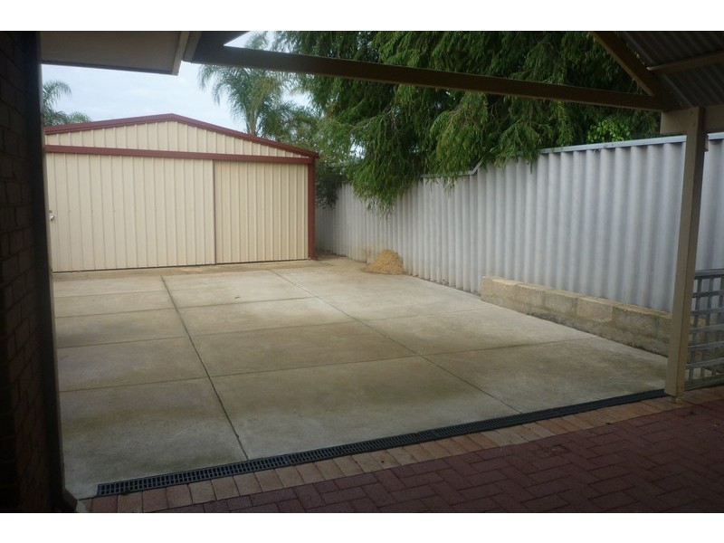 84 Templetonia Promenade, Halls Head WA 6210