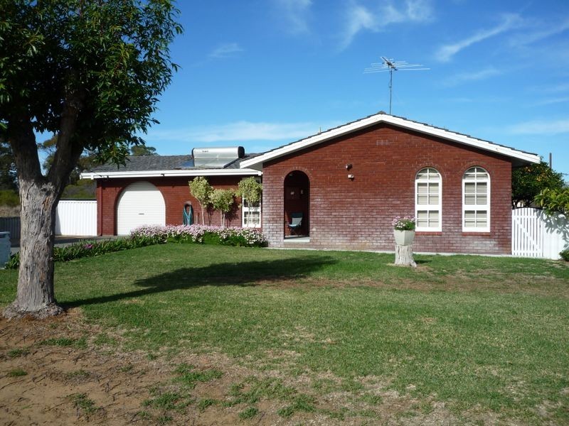 79 Morfitt Street, Mandurah WA 6210