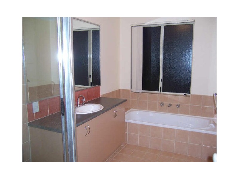 3 Saffron Loop, Falcon WA 6210
