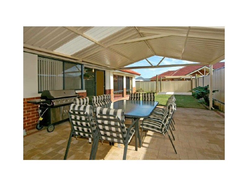 10 Regia Pass, Madora Bay WA 6210