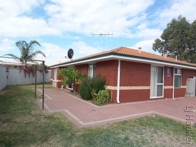 6A Bucentaur Place, Halls Head WA 6210