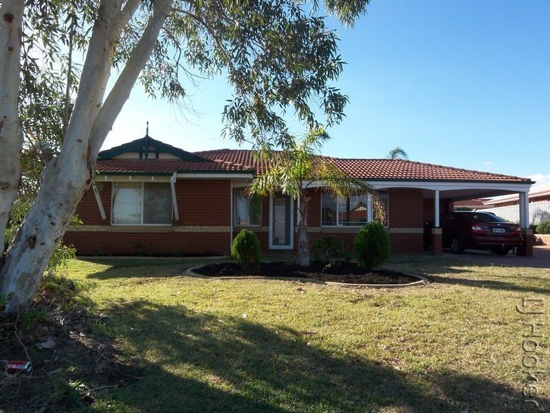 6A Bucentaur Place, Halls Head WA 6210