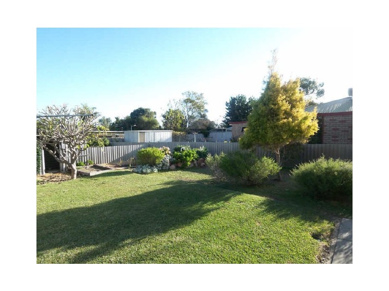 21 Nesbit Way, Greenfields WA 6210
