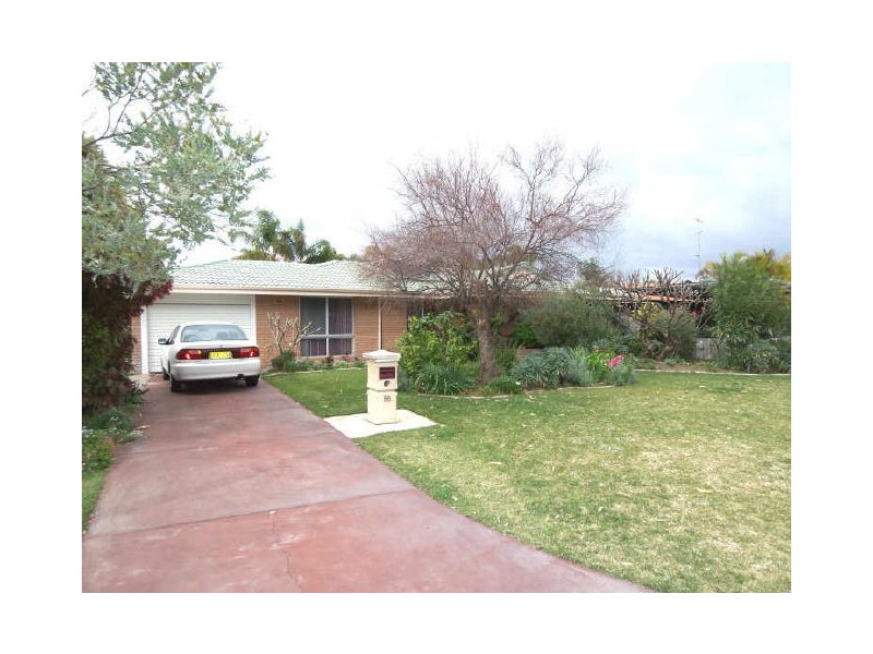 56 Kookerbrook Street, Dudley Park WA 6210