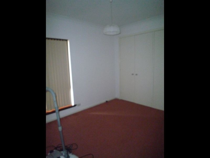 4 Sussex Place, Halls Head WA 6210