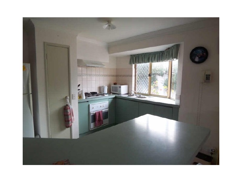 15 Regent Drive, Wannanup WA 6210