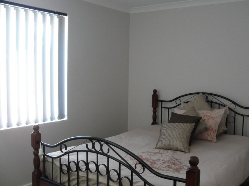 10B Blossom Place, Coodanup WA 6210