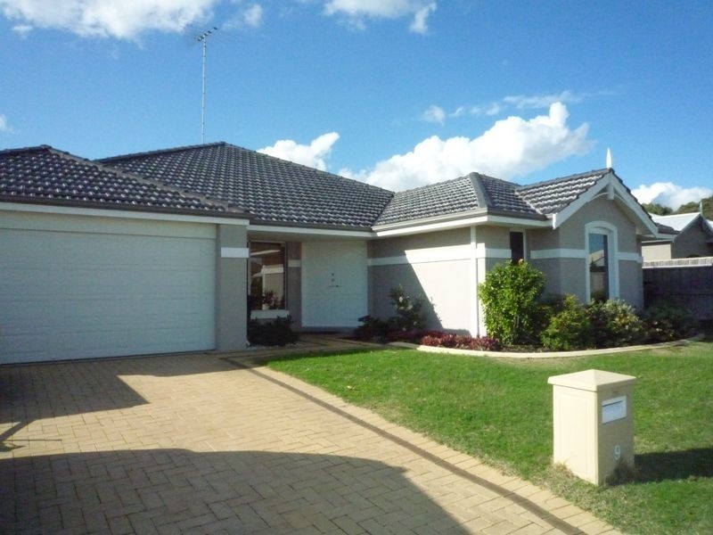 9 Breynia Link, Halls Head WA 6210