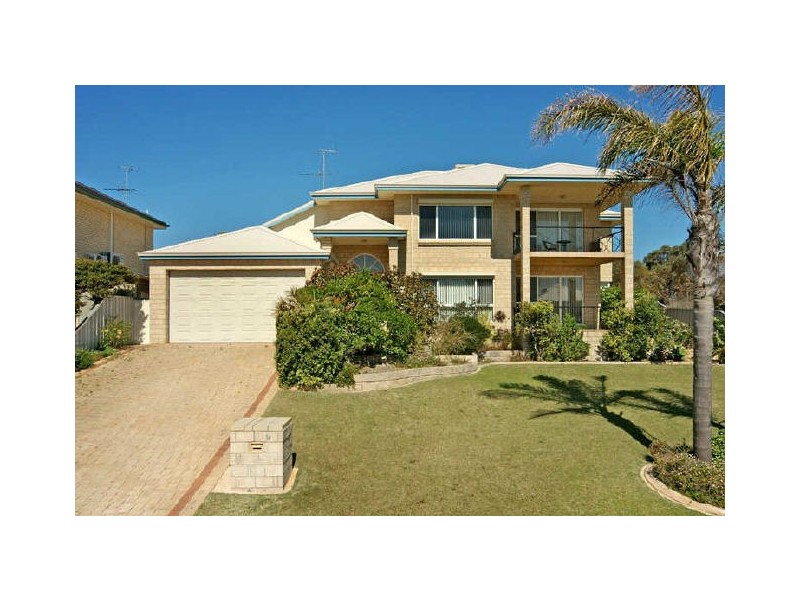 14 Hamilton Way, Silver Sands WA 6210