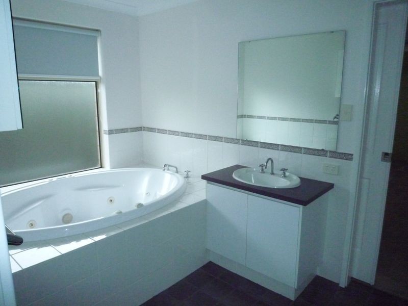 3 Observation Rise, Singleton WA 6175