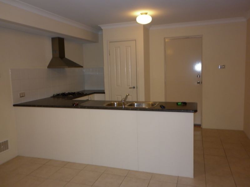 19 Golden Grove, Coodanup WA 6210