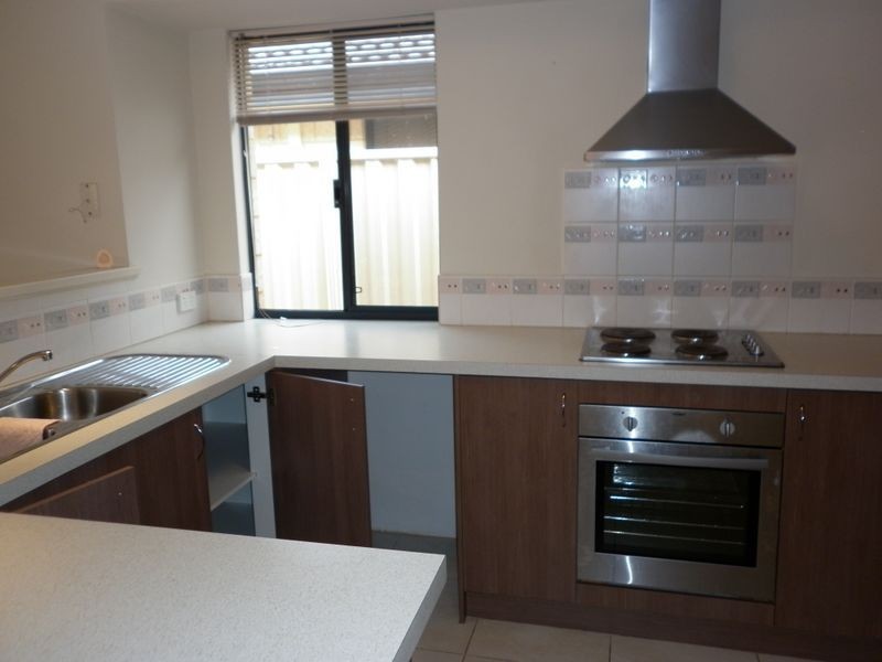 2/53 Phillips Way, North Yunderup WA 6208