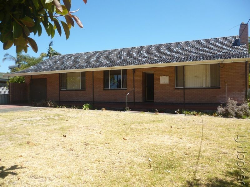 68 Davey Street, Mandurah WA 6210