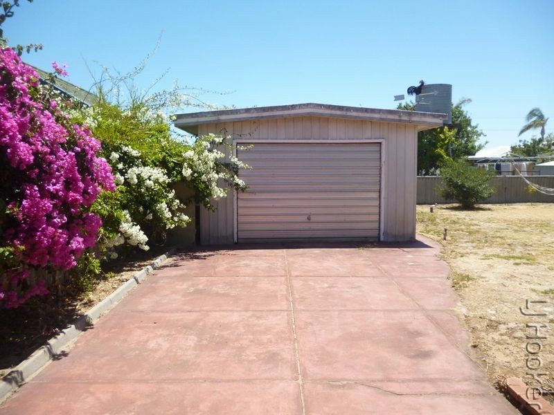 68 Davey Street, Mandurah WA 6210