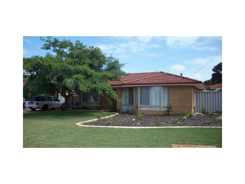 10 Albermarle Close, Coodanup WA 6210