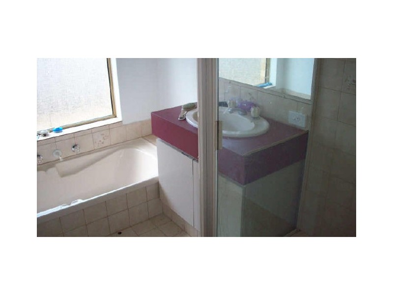 10 Albermarle Close, Coodanup WA 6210