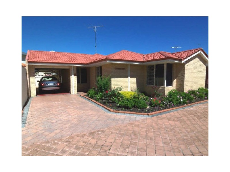 2/16 Wattleglen Avenue, Erskine WA 6210