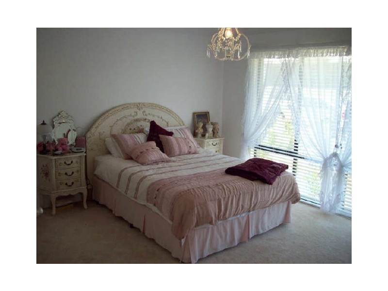 24 Adriana Way, Halls Head WA 6210