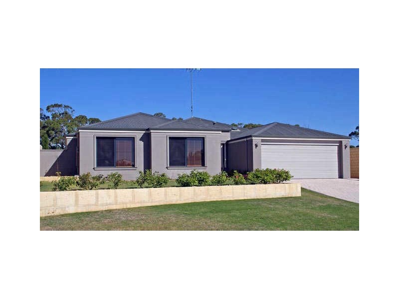 27 Fairborn Retreat, Meadow Springs WA 6210