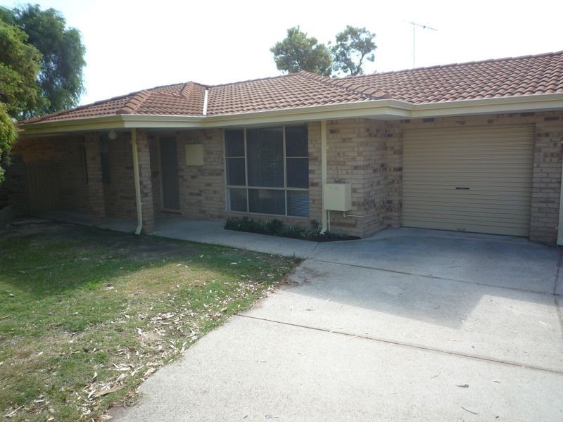 17b Balmoral Parade, Halls Head WA 6210