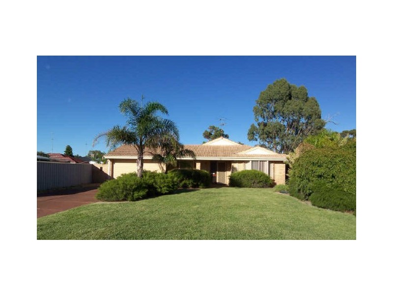 22 Reynolds Avenue, Greenfields WA 6210