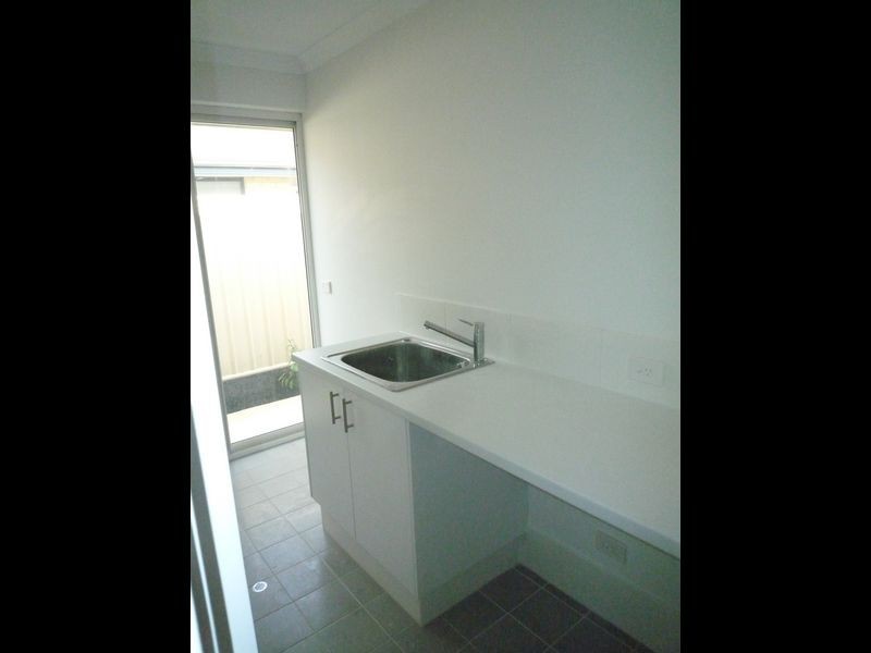 44 Cobaki Brace, Lakelands WA 6180