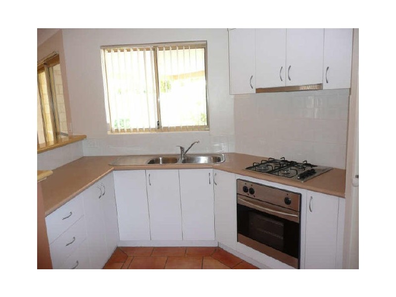 4B Hobley Street, Mandurah WA 6210