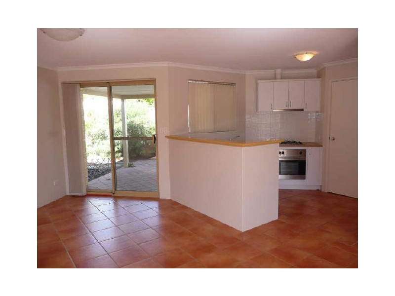 4B Hobley Street, Mandurah WA 6210