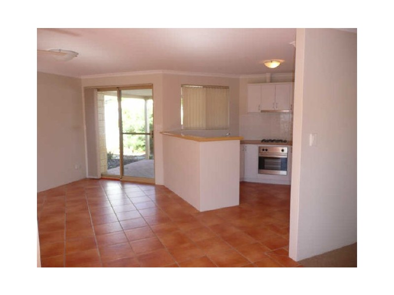 4B Hobley Street, Mandurah WA 6210