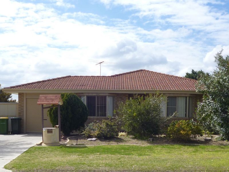 1 Nabberu Loop, Cooloongup WA 6168