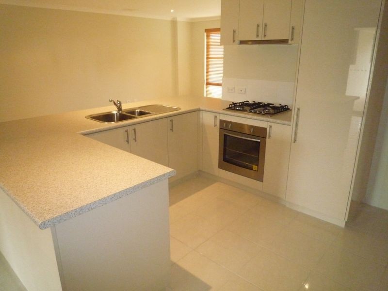 3 Kardan Loop, Falcon WA 6210