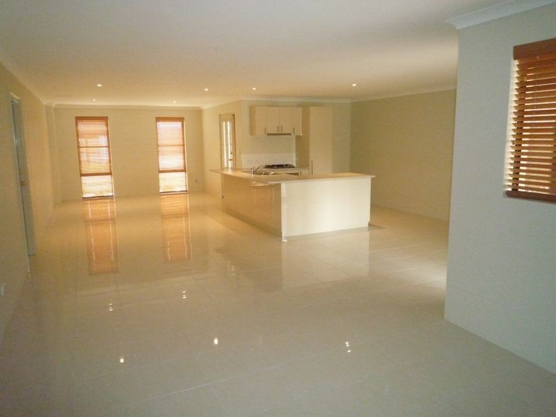 3 Kardan Loop, Falcon WA 6210