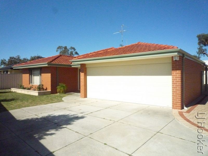 5 Gwalia Mews, Dudley Park WA 6210