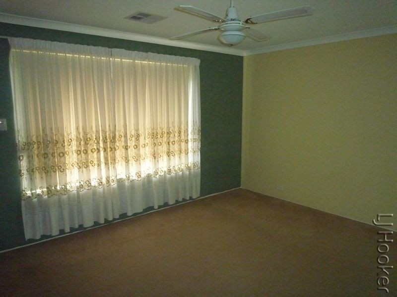 5 Gwalia Mews, Dudley Park WA 6210