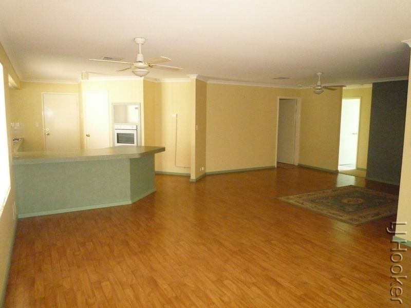 5 Gwalia Mews, Dudley Park WA 6210