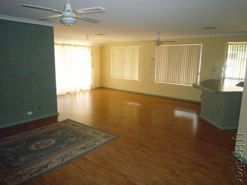 5 Gwalia Mews, Dudley Park WA 6210