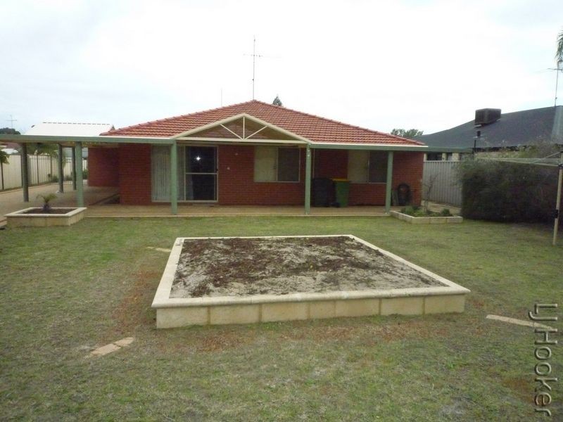 5 Gwalia Mews, Dudley Park WA 6210