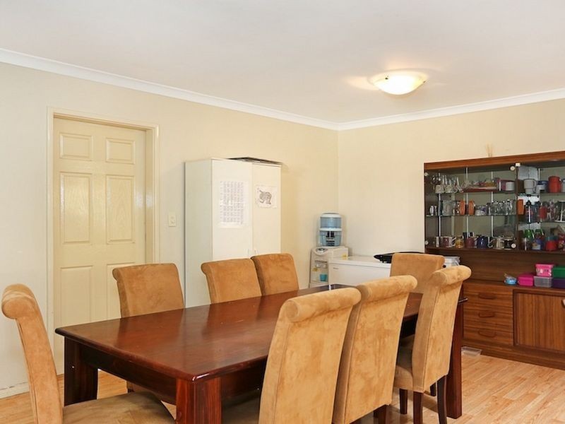 33 Erica Street, Coodanup WA 6210