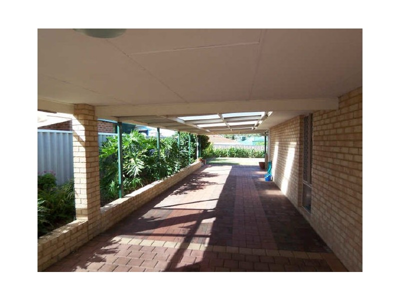 5 Selwyn Rise, Greenfields WA 6210