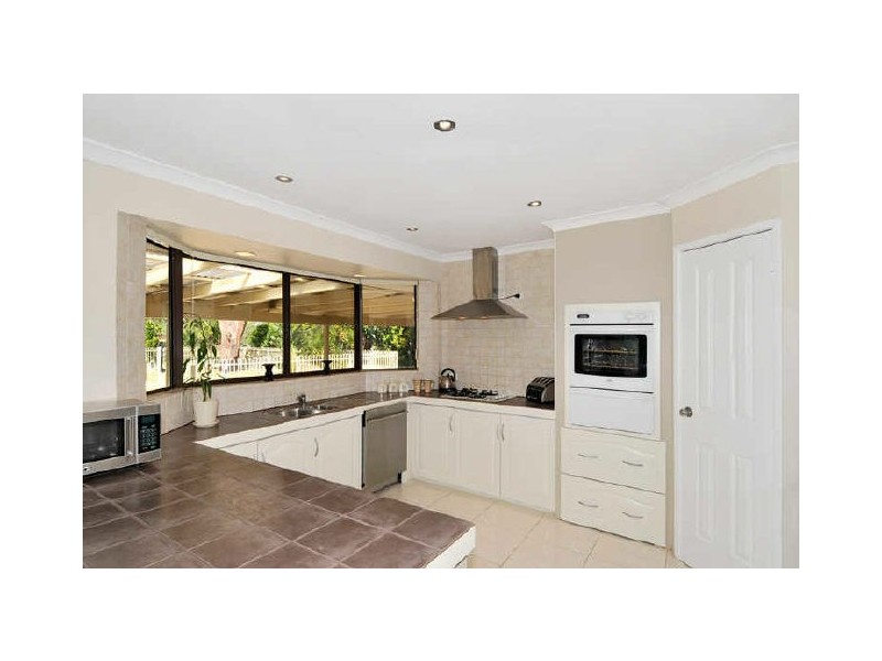 21 Pleasant Grove Circle, Falcon WA 6210