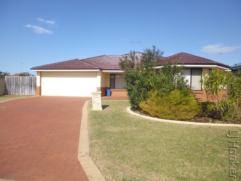 151 Peelwood Parade, Halls Head WA 6210