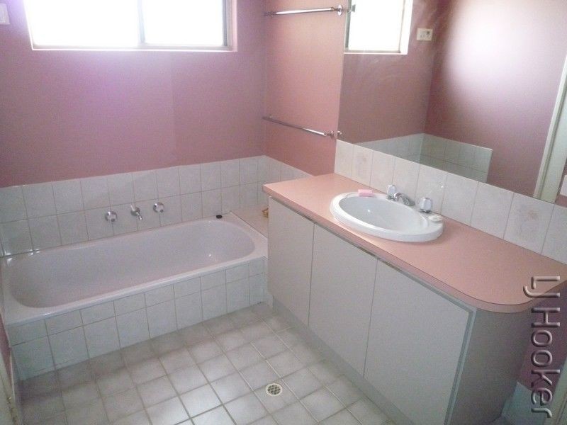 16a Mippi Road, Halls Head WA 6210