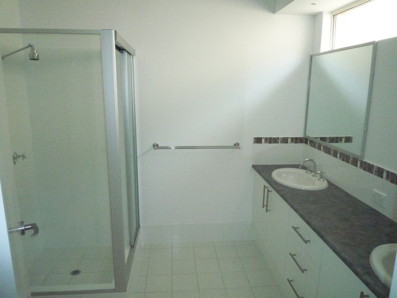 5 Summer Drive, Dawesville WA 6211