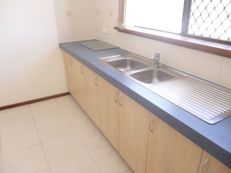 3/56 Halls Head Parade, Halls Head WA 6210