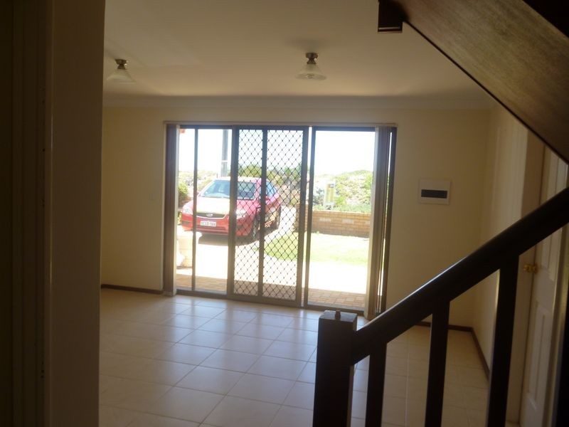 3/56 Halls Head Parade, Halls Head WA 6210