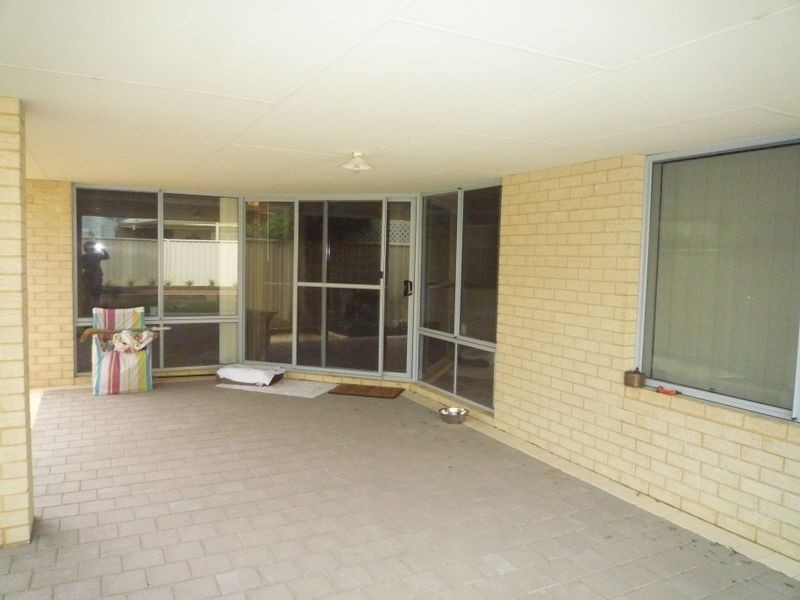 5 Shelduck Way, Dudley Park WA 6210